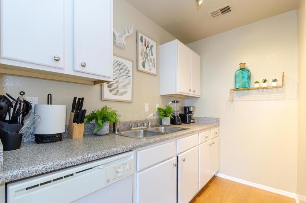 Gucci Mickey And Maxico Lofts Free Parking And Wifi Leilighet Los Angeles Eksteriør bilde