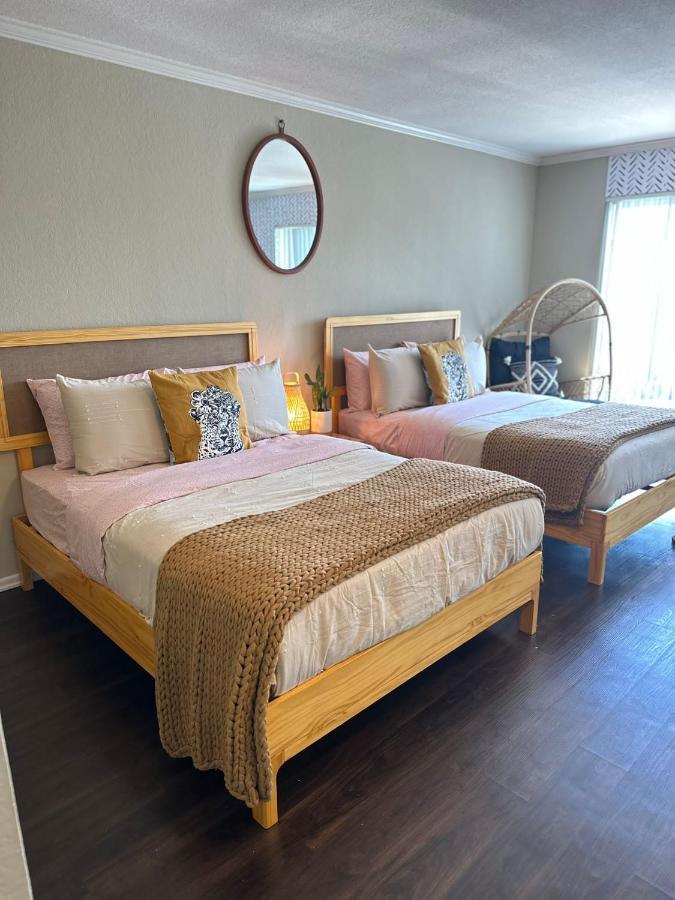 Gucci Mickey And Maxico Lofts Free Parking And Wifi Leilighet Los Angeles Eksteriør bilde