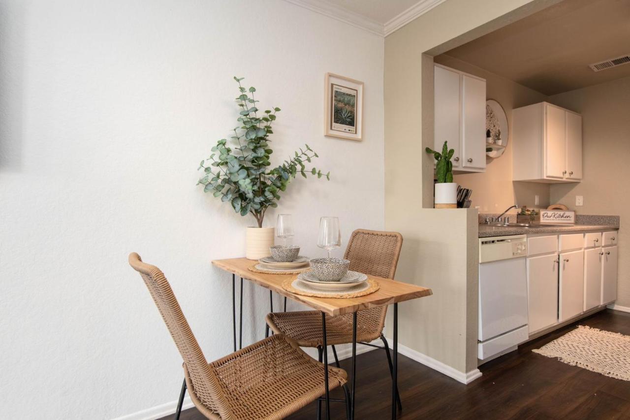 Gucci Mickey And Maxico Lofts Free Parking And Wifi Leilighet Los Angeles Eksteriør bilde