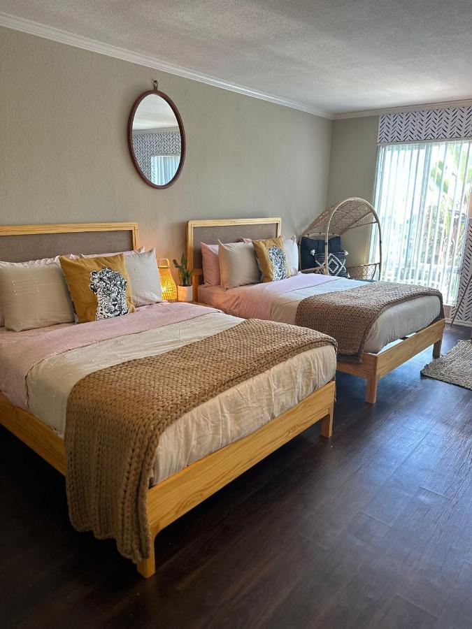 Gucci Mickey And Maxico Lofts Free Parking And Wifi Leilighet Los Angeles Eksteriør bilde